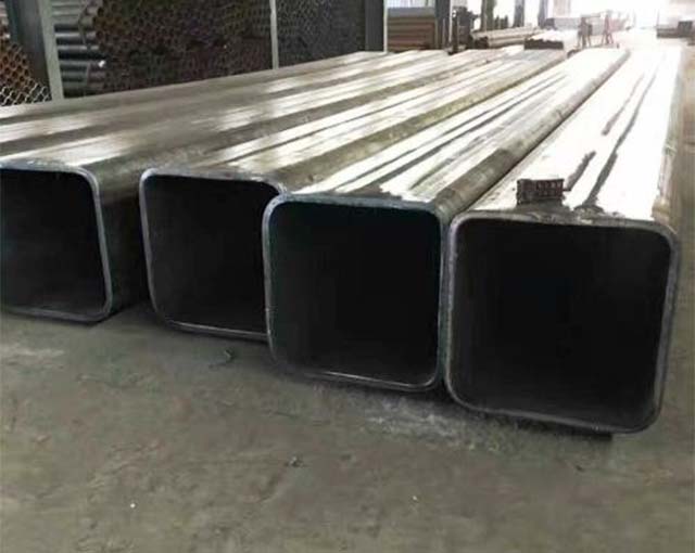 SQUARE STEEL PIPE